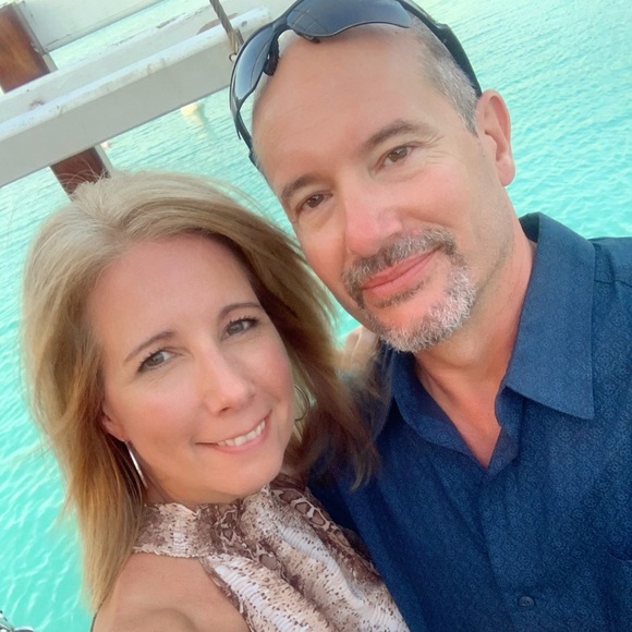 Meet your Posher, Karen - Picture 2 of 10